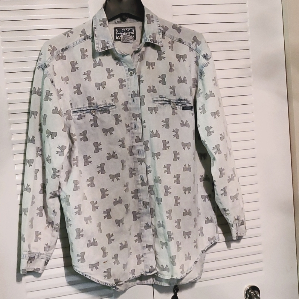 Denim bow shirt